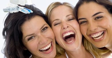 SmileFactor — белоснежная улыбка в домашних условиях